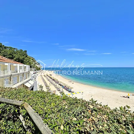 Appartamento 624 - Open Space Con Terrazzo Frontemare Al Fior Di Mare, Climatizzato E Con Posto Auto - Spiaggia Inclusa Nel Prezzo *