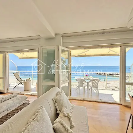 624 - Open Space Con Terrazzo Frontemare Al Fior Di Mare, Climatizzato E Con Posto Auto - Spiaggia Inclusa Nel Prezzo